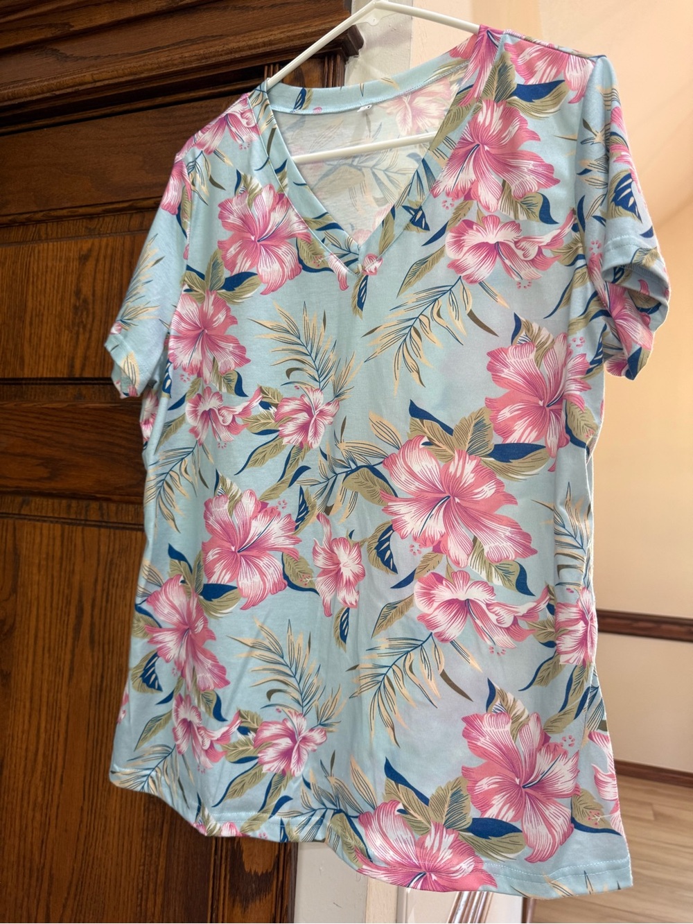 Light Blue V-Neck Floral Tee with Pink Hibiscus